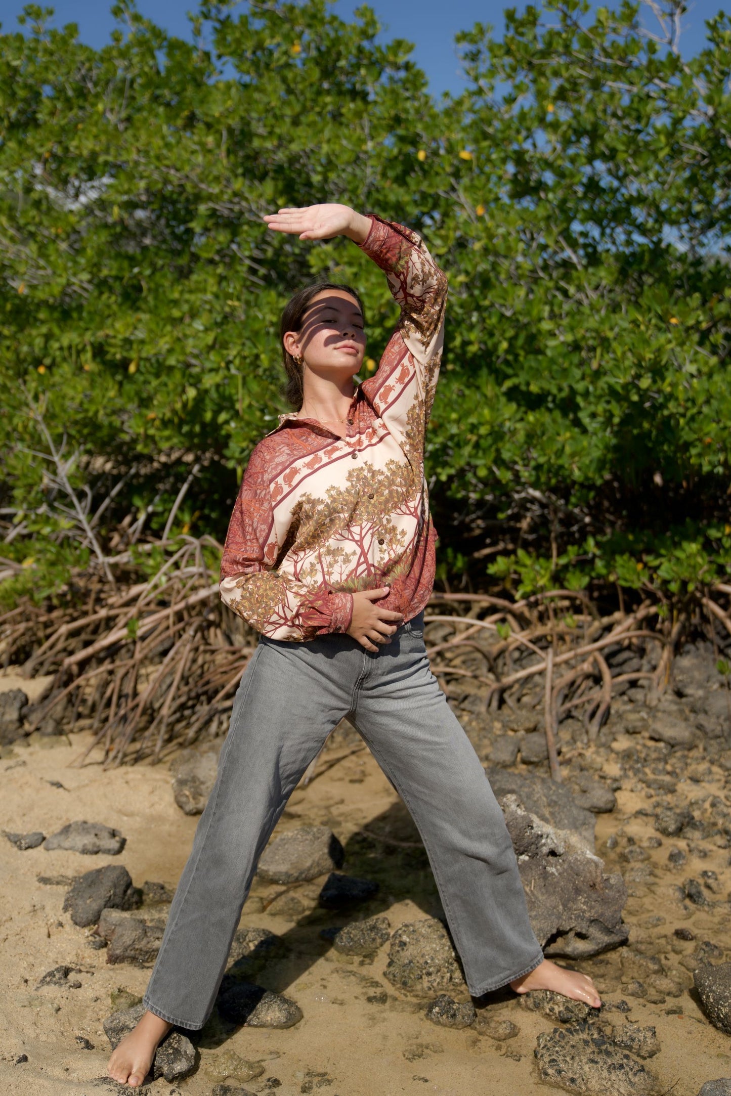 Crab & Mangrove Women's Long Sleeve Button Down Shirt