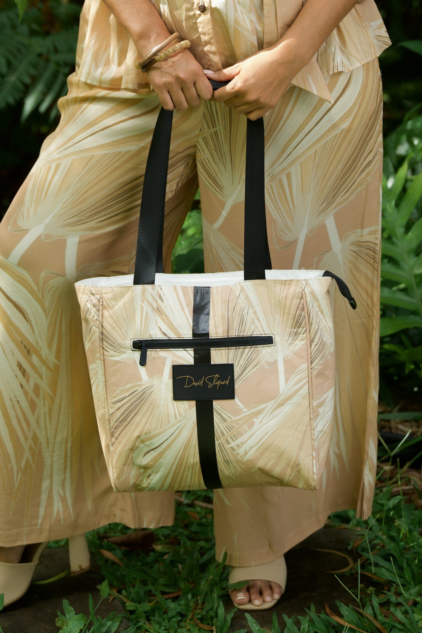Sabal Palm Beige Beach Bag